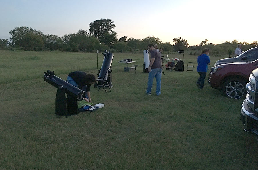 setting up for star party